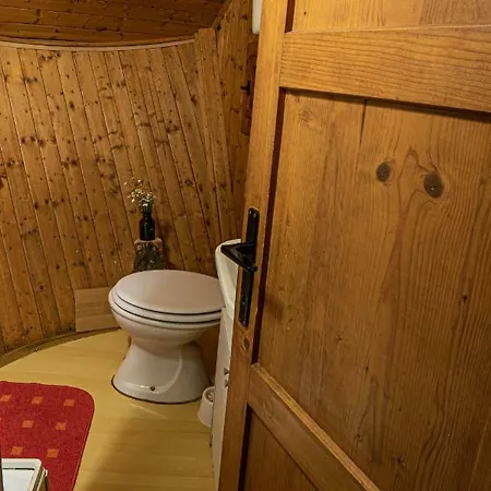 Gasparjeva Velika Planina Chalé